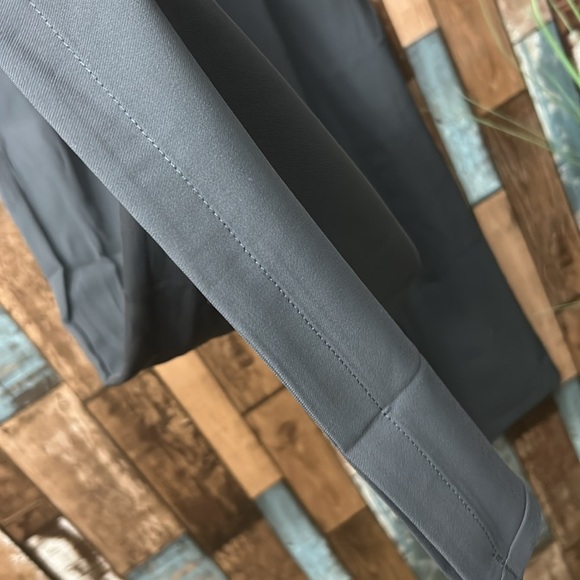 Small gunmetal gray trouser pants - Picture 7 of 14